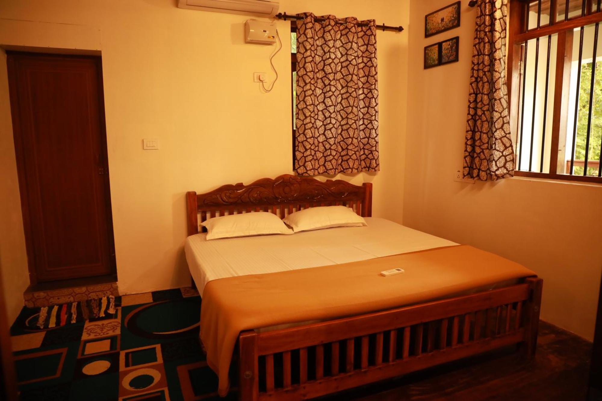 Kovalam Lake View Villa Vellayani Extérieur photo
