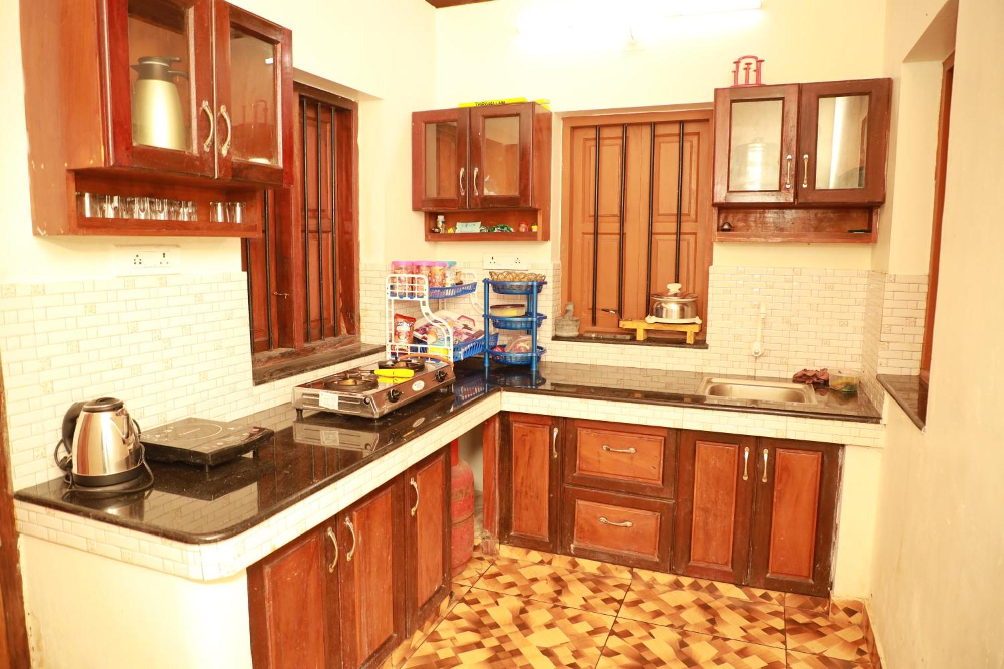 Kovalam Lake View Villa Vellayani Extérieur photo
