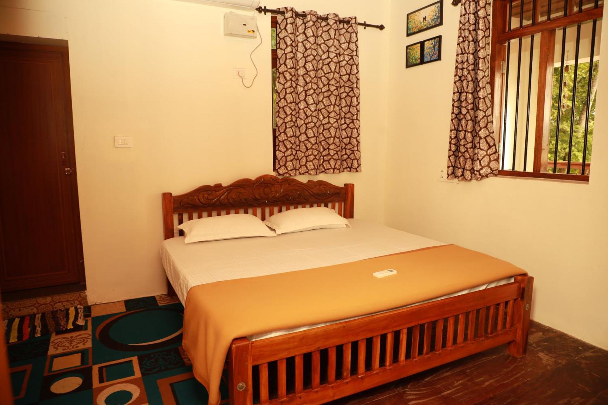 Kovalam Lake View Villa Vellayani Extérieur photo
