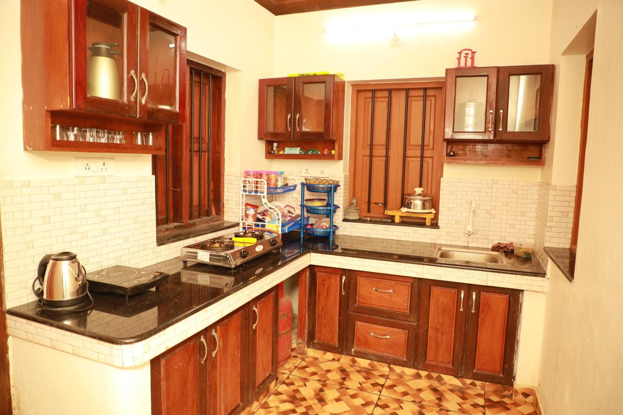 Kovalam Lake View Villa Vellayani Extérieur photo