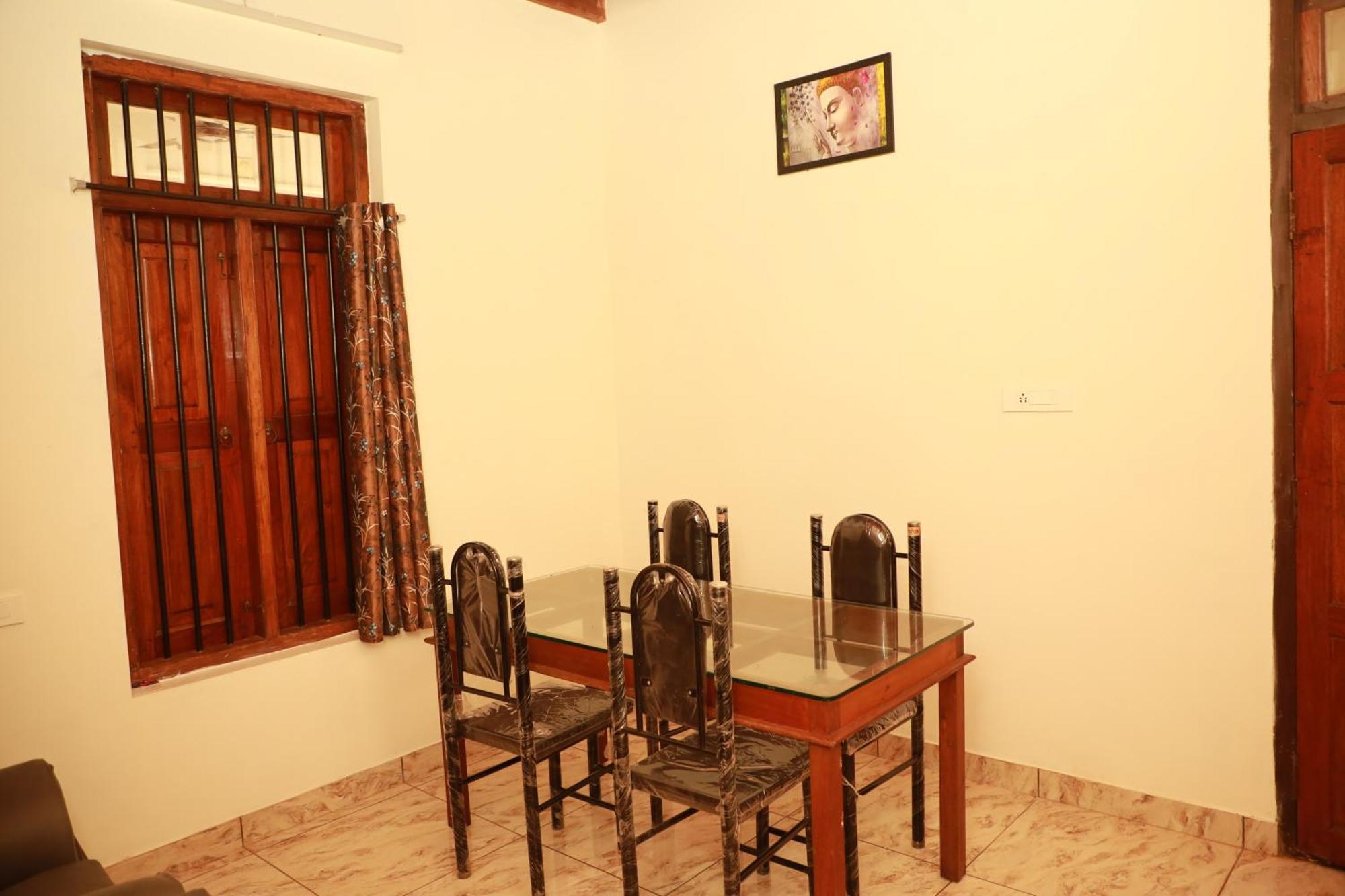Kovalam Lake View Villa Vellayani Extérieur photo
